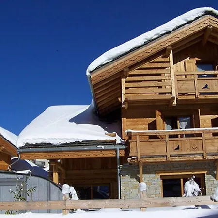 Chalet In With Private Pool Les Deux Alpes