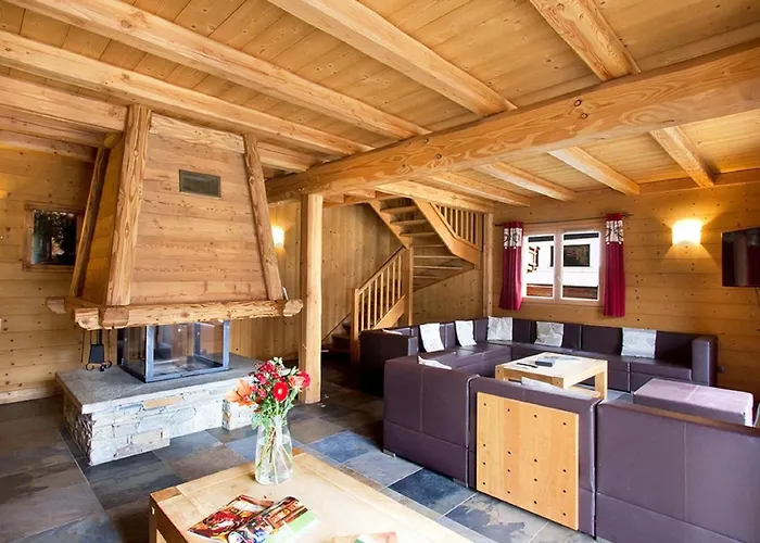 Chalet In With Private Pool