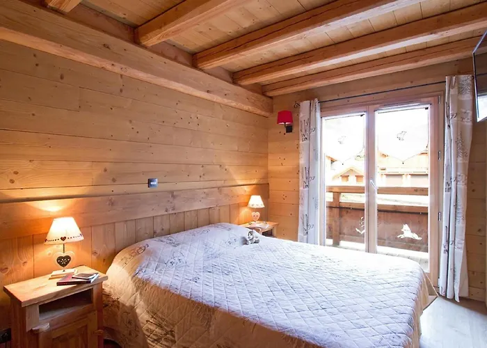 In With Private Pool Chalet Les Deux Alpes