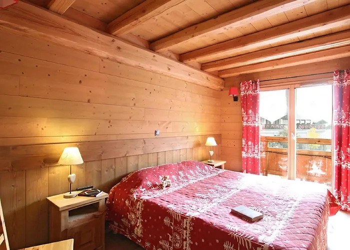 In With Private Pool Chalet